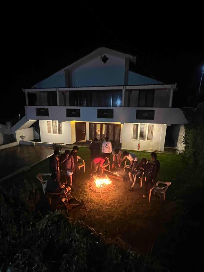 Ls Cottage Ooty Buitenkant foto